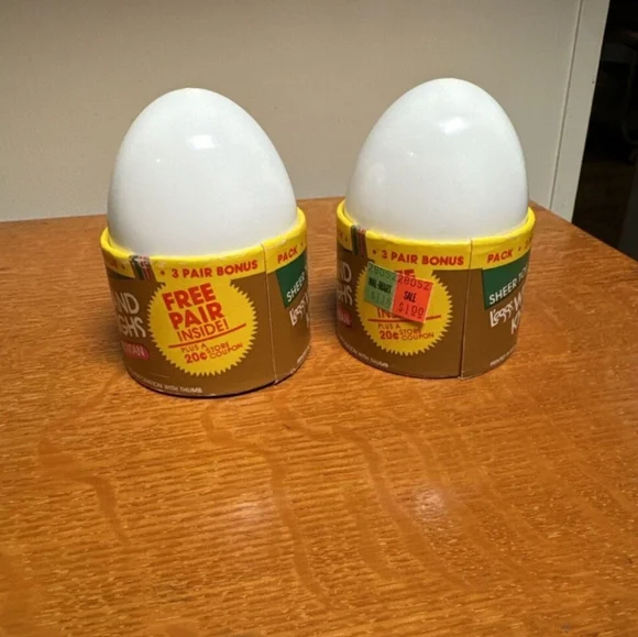 Lot of 2 Vintage L'eggs Leggs Sheer Toe Wide Band Knee Highs Suntan Color One Sz - Picture 4 of 8